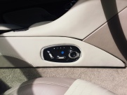 アストンマーティン DB11 ローンチエディション