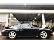 ポルシェ 911(Type993) カレラ　エアロバージョン限定車　6MT