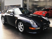 ポルシェ 911(Type993) カレラ　エアロバージョン限定車　6MT