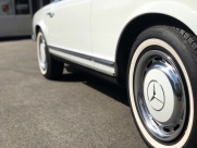 メルセデスベンツ SLクラス 280SL