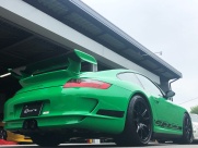 ポルシェ 911(Type997) ＧＴ３ＲＳ特注色シグナルグリーン