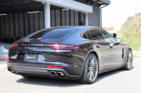 ポルシェ パナメーラ ターボ