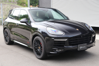 ポルシェ カイエン GTS