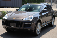 ポルシェ カイエン ターボS