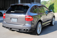 ポルシェ カイエン ターボS