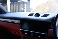 ポルシェ カイエン クーペハイブリッド