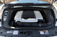 ポルシェ カイエン ベースグレード