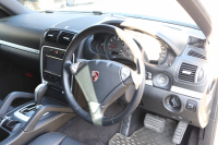 ポルシェ カイエン ベースグレード