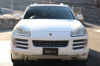 ポルシェ カイエン ベースグレード