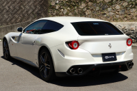 フェラーリ FF F1 DCT