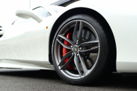 フェラーリ 488スパイダー ベースグレード