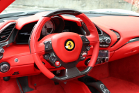 フェラーリ 488スパイダー ベースグレード