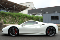 フェラーリ 488スパイダー ベースグレード