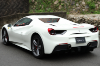 フェラーリ 488スパイダー ベースグレード