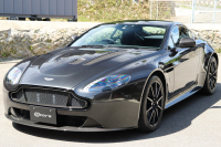 アストンマーティン V12 ヴァンテージ S