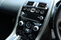 アストンマーティン V12 ヴァンテージ S