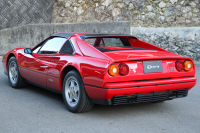 フェラーリ 328 GTS