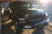 ジープ ラングラー アンリミテッドサハラ