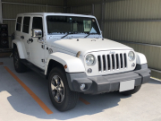 ジープ ラングラー アンリミテッドサハラ