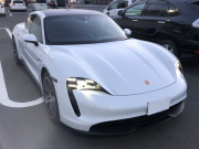 ポルシェ タイカン 4S