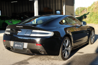 アストンマーティン V12 ヴァンテージ MT