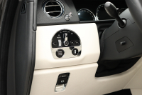 ロールスロイス カリナン 6.75 4WD