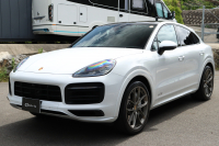 ポルシェ カイエン クーペGTS