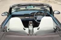 ポルシェ 911(Type993) カレラ4カブリオレ