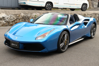 フェラーリ 488スパイダー 