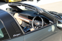 ポルシェ 911(Type992) タルガ4