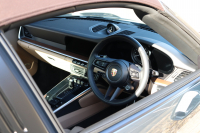 ポルシェ 911(Type992) タルガ4