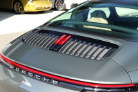 ポルシェ 911(Type992) タルガ4