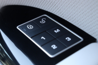 ランドローバー オートバイオグラフィー SV