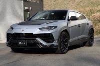 ランボルギーニ ウルス ペルフォルマンテ