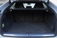 ランボルギーニ ウルス ペルフォルマンテ