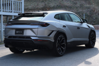 ランボルギーニ ウルス ペルフォルマンテ