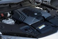 ランボルギーニ ウルス ペルフォルマンテ