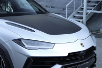 ランボルギーニ ウルス ペルフォルマンテ