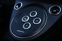 アバルト 695 コンペティツィオーネ