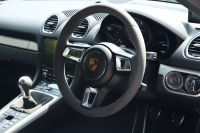 ポルシェ 718スパイダー 