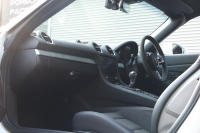 ポルシェ 718スパイダー 