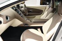 アストンマーティン DB11 ヴォランテ