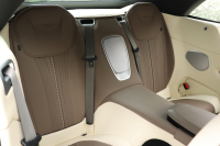 アストンマーティン DB11 ヴォランテ