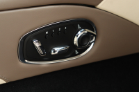 アストンマーティン DB11 ヴォランテ