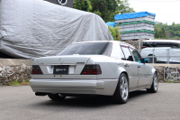 メルセデスベンツ Eクラス E500リミテッド