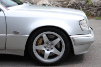 メルセデスベンツ Eクラス E500リミテッド