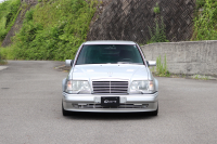 メルセデスベンツ Eクラス E500リミテッド