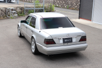 メルセデスベンツ Eクラス E500リミテッド