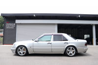 メルセデスベンツ Eクラス E500リミテッド