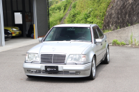 メルセデスベンツ Eクラス E500リミテッド